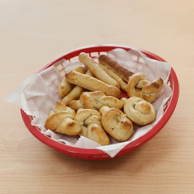 Garlic Knots (6).